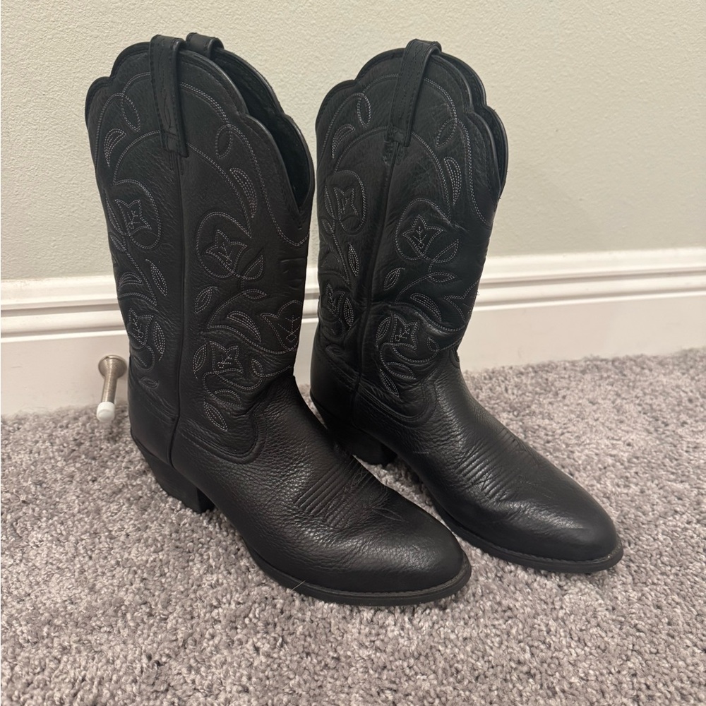 Ariat Cowboy Boots